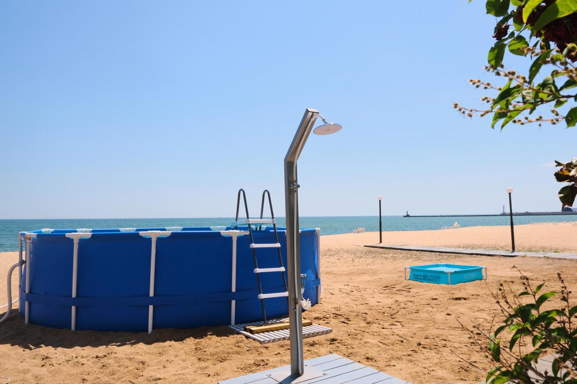 Done Kandybone Apartments Burlach'ya Balka Esterno foto