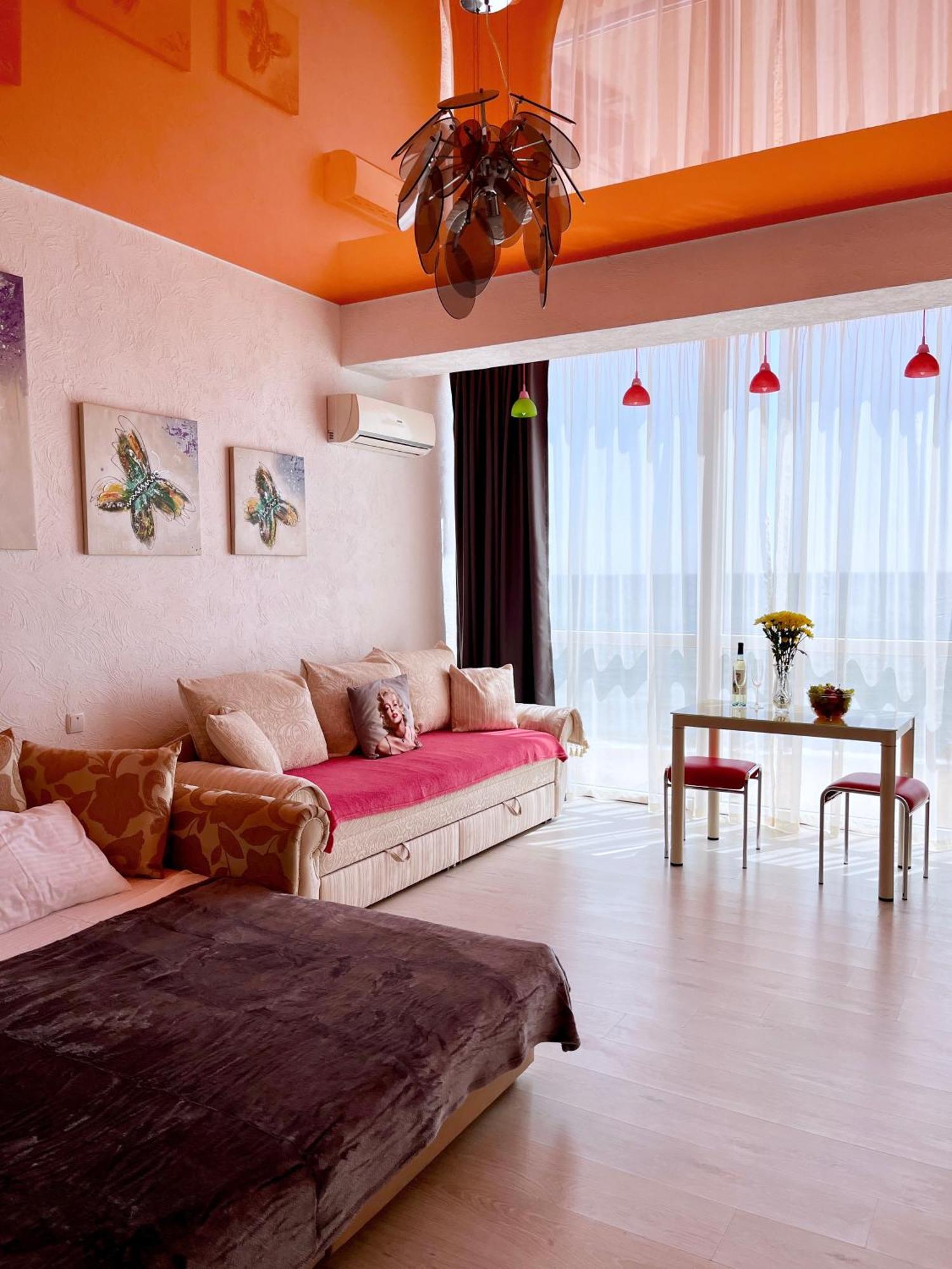 Done Kandybone Apartments Burlach'ya Balka Esterno foto