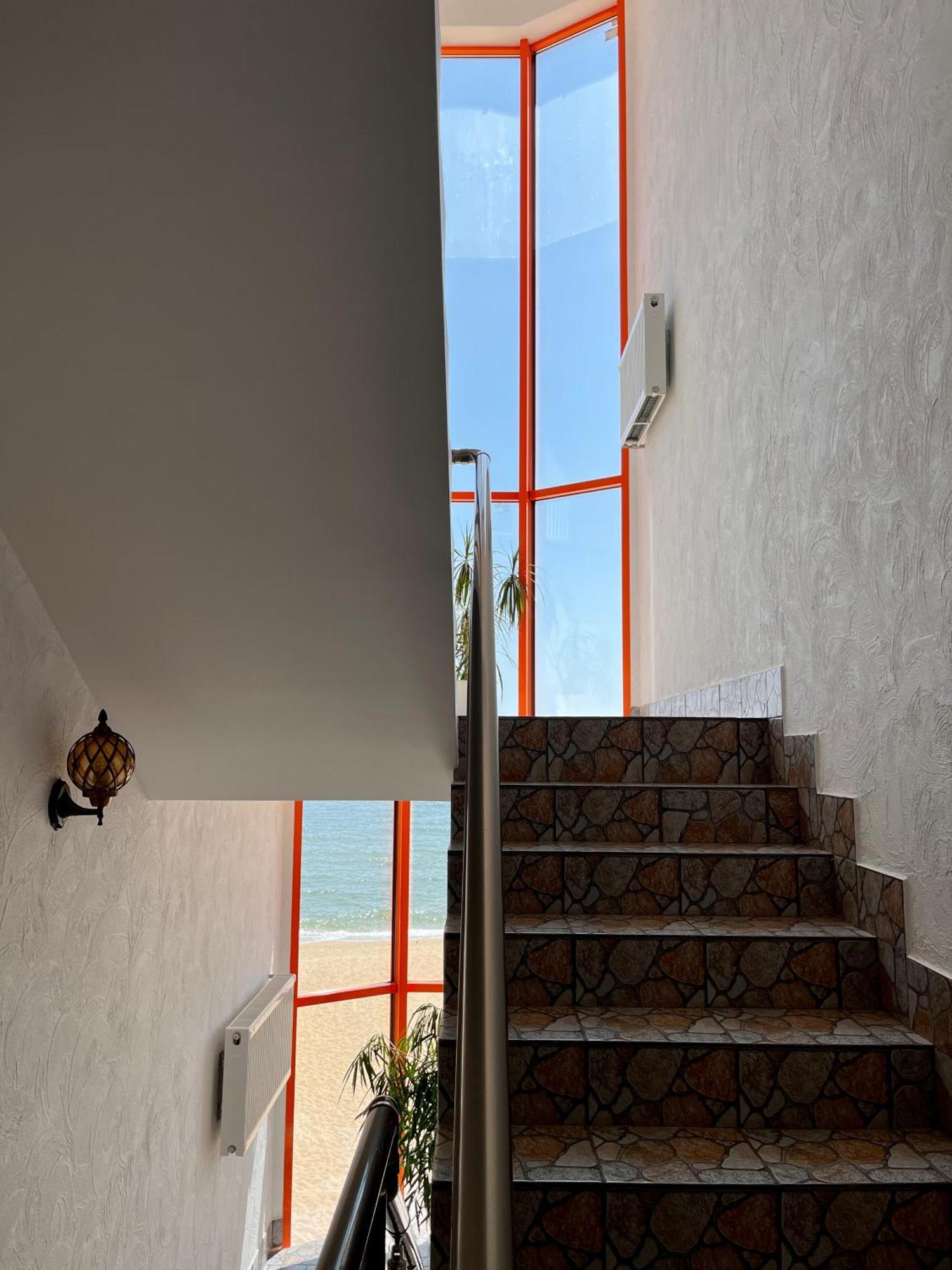 Done Kandybone Apartments Burlach'ya Balka Esterno foto