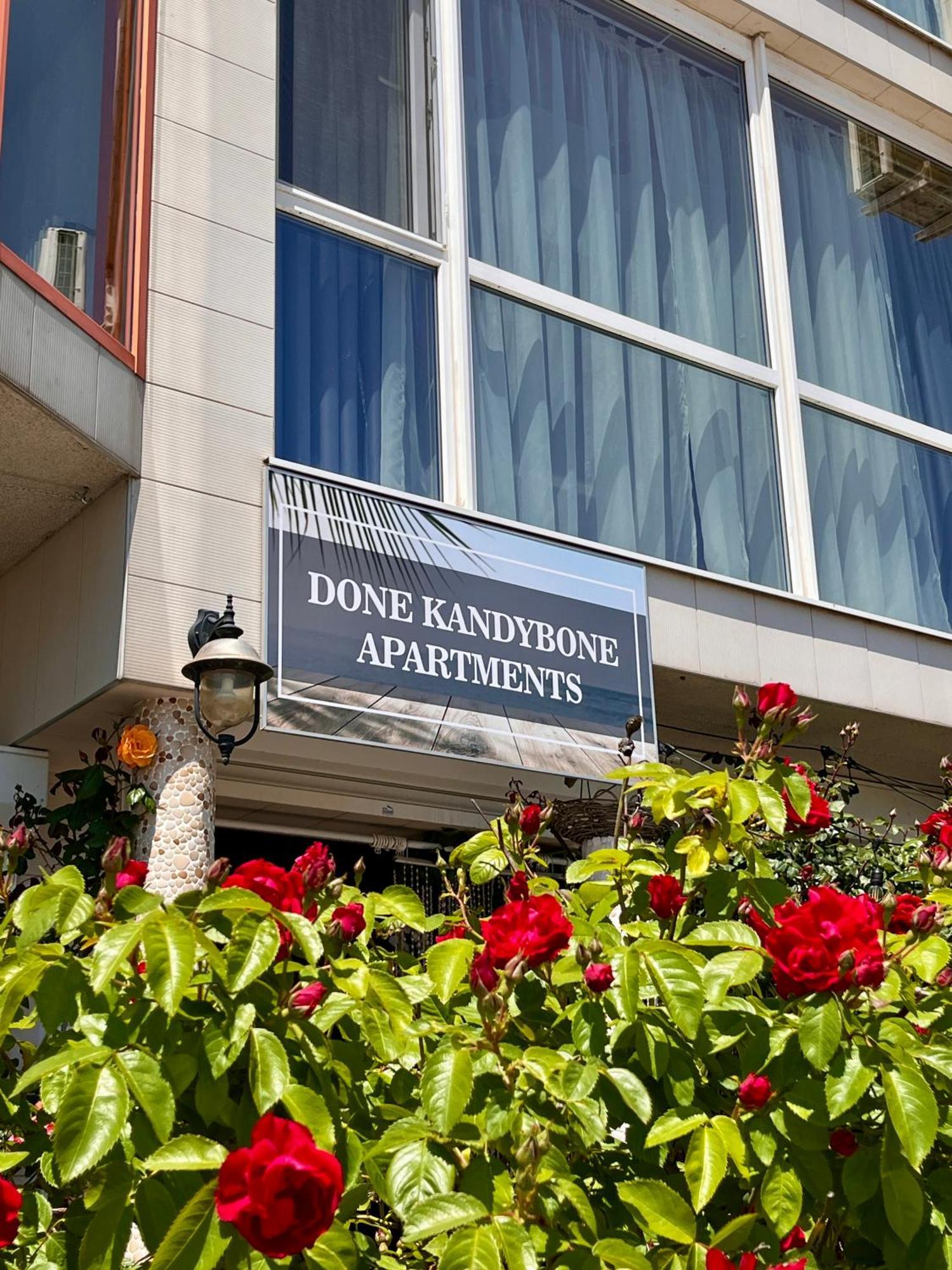 Done Kandybone Apartments Burlach'ya Balka Esterno foto